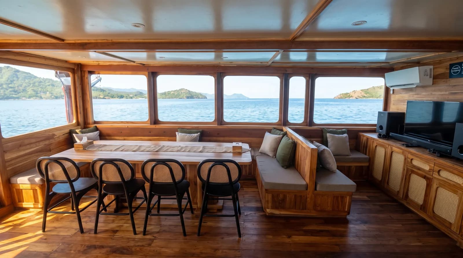 纳闽巴霍 (Labuan Bajo) Andalucia 3 包船,照片 5