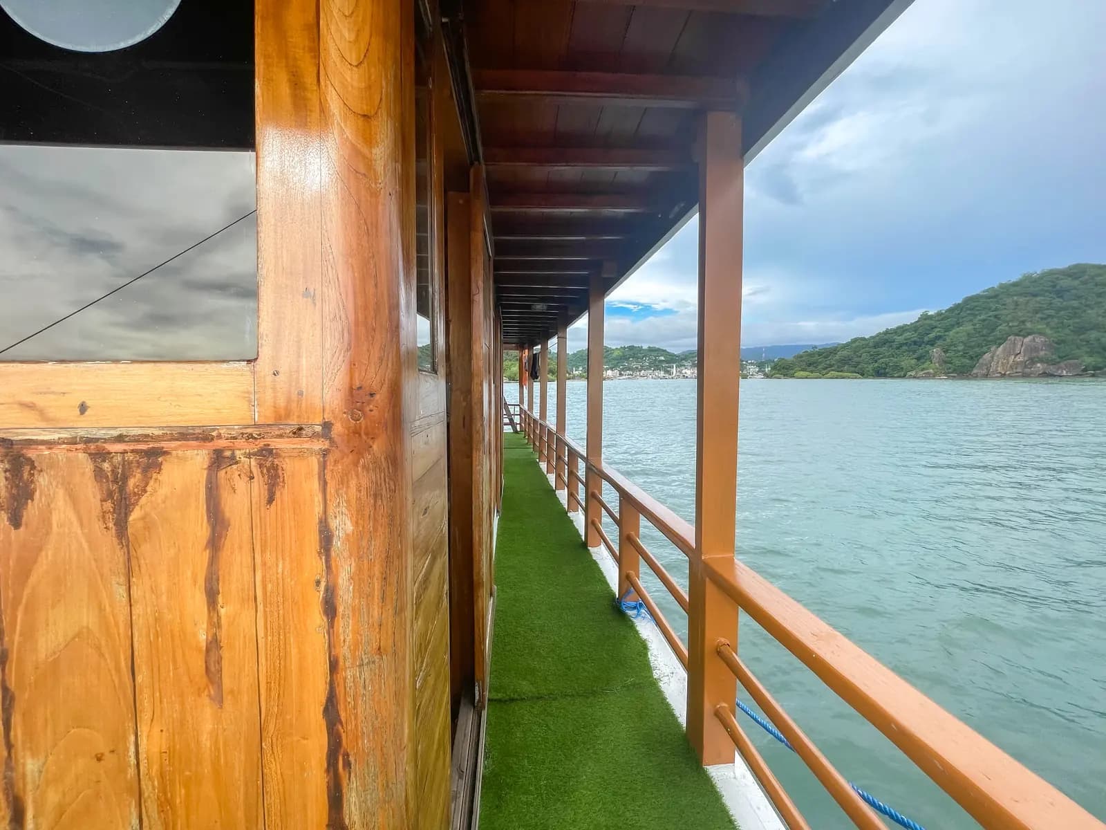 Sewa bot Capt Octopus di Labuan Bajo, foto 6