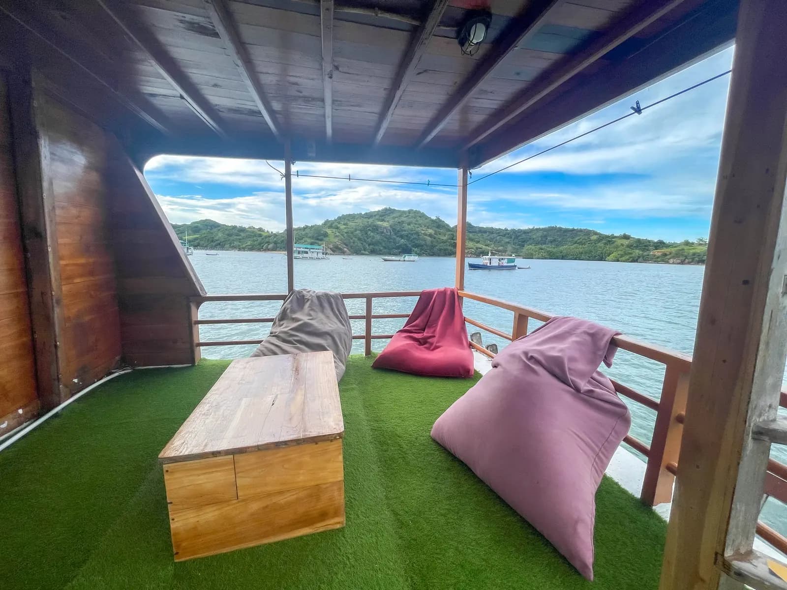 Sewa bot Capt Octopus di Labuan Bajo, foto 8