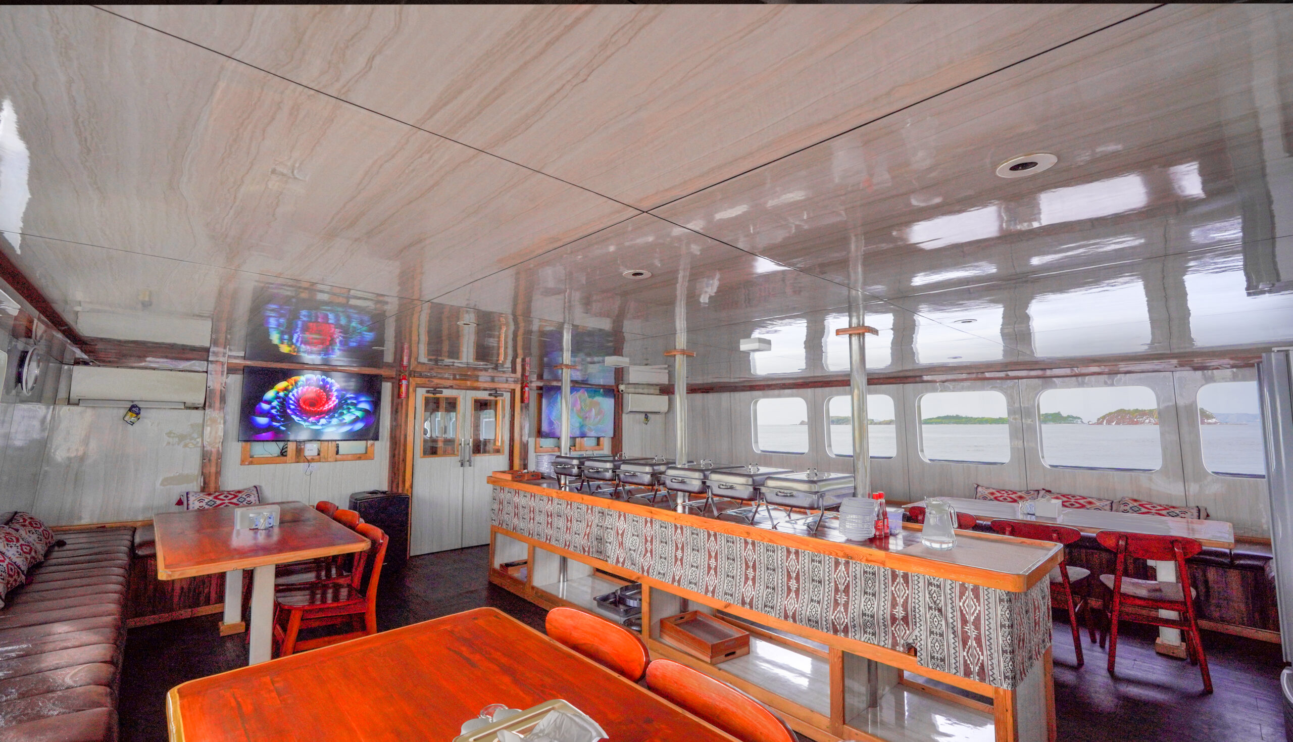 Ocean Angel Dining Area 6