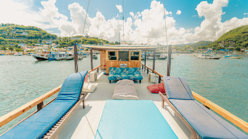 tour-komodo-pesona-bajo